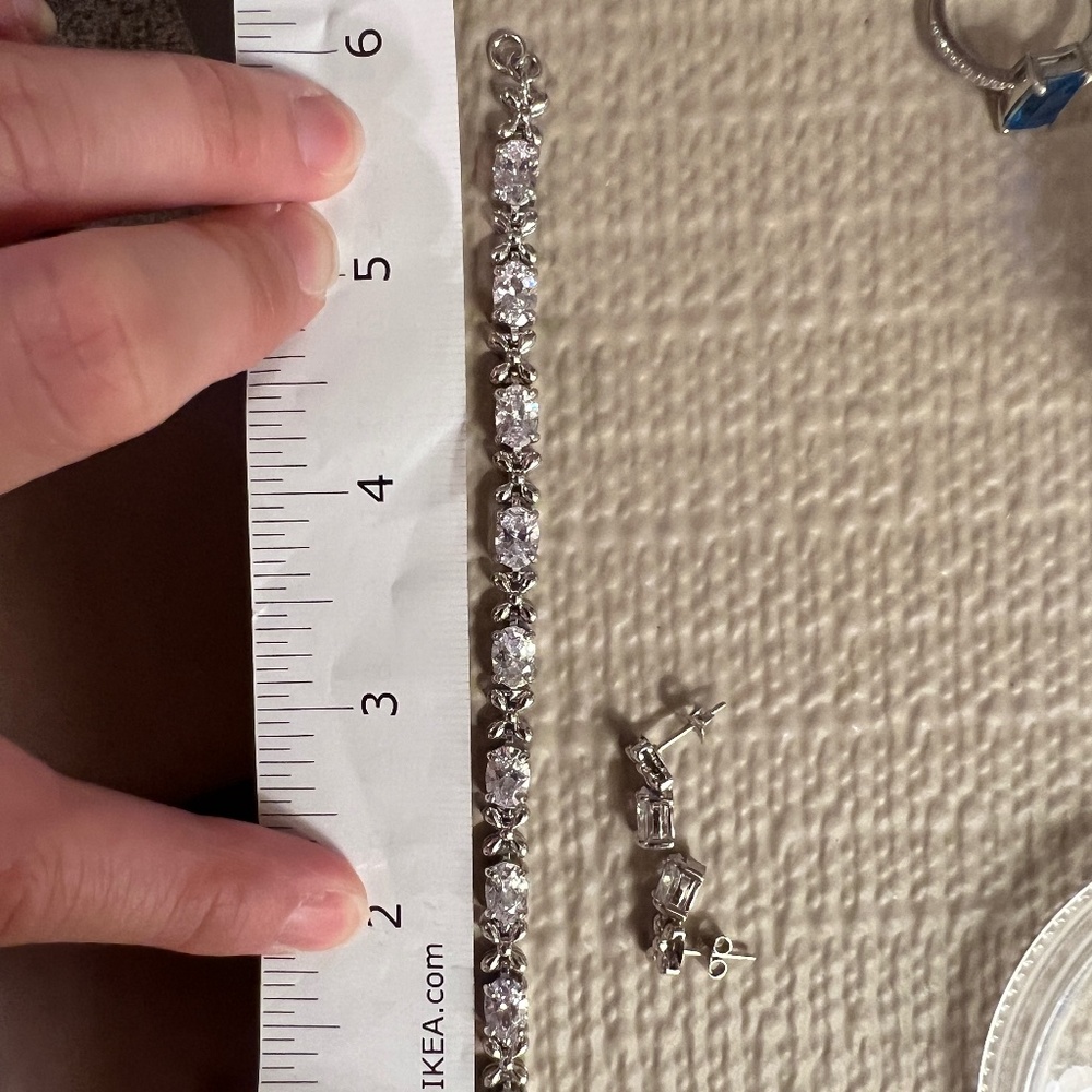 Flower diamond bracelet and earring set